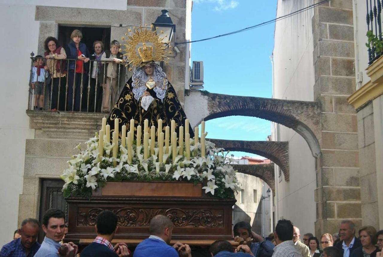 Apartamentos Andrada Casar de Cáceres Dış mekan fotoğraf