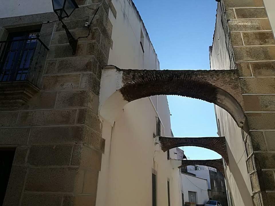 Apartamentos Andrada Casar de Cáceres Dış mekan fotoğraf